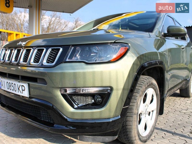 Внедорожник / Кроссовер Jeep Compass 2020 в Киеве