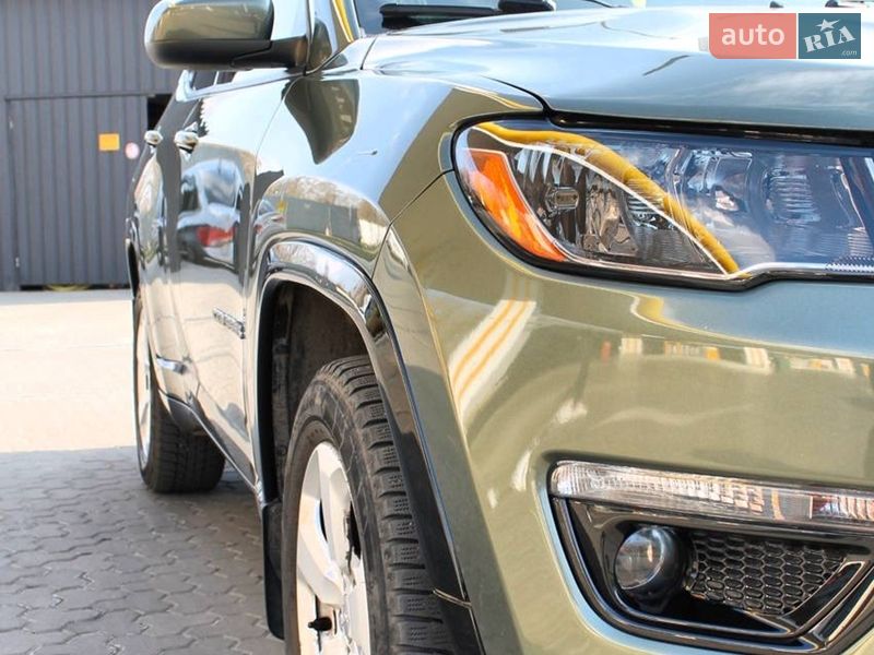 Внедорожник / Кроссовер Jeep Compass 2020 в Киеве