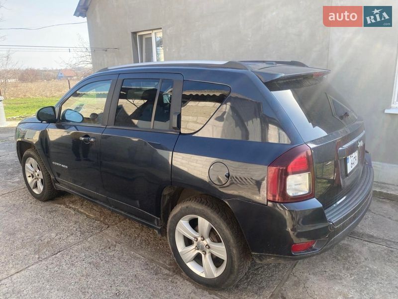 Внедорожник / Кроссовер Jeep Compass 2015 в Днепре