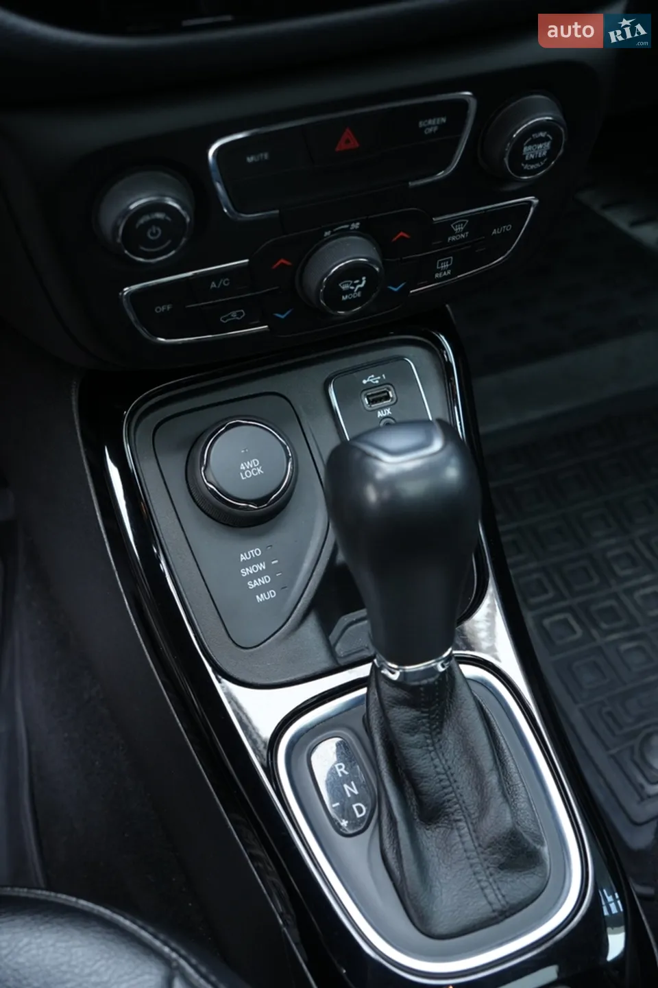2021 Jeep Compass - мініатюра 32