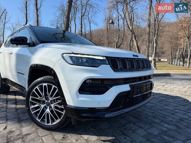 Позашляховик / Кросовер Jeep Compass 2024 в Києві