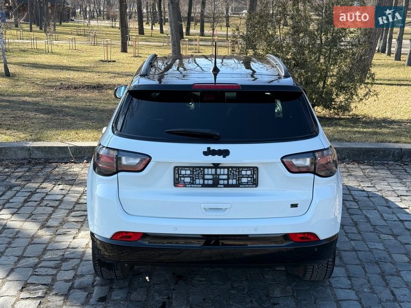 Позашляховик / Кросовер Jeep Compass 2024 в Києві