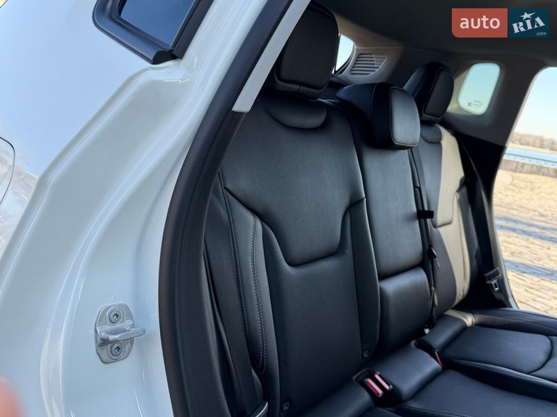 Позашляховик / Кросовер Jeep Compass 2024 в Києві