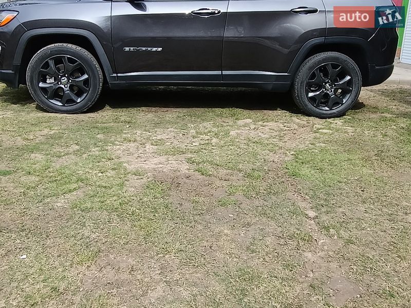 Внедорожник / Кроссовер Jeep Compass 2021 в Лубнах