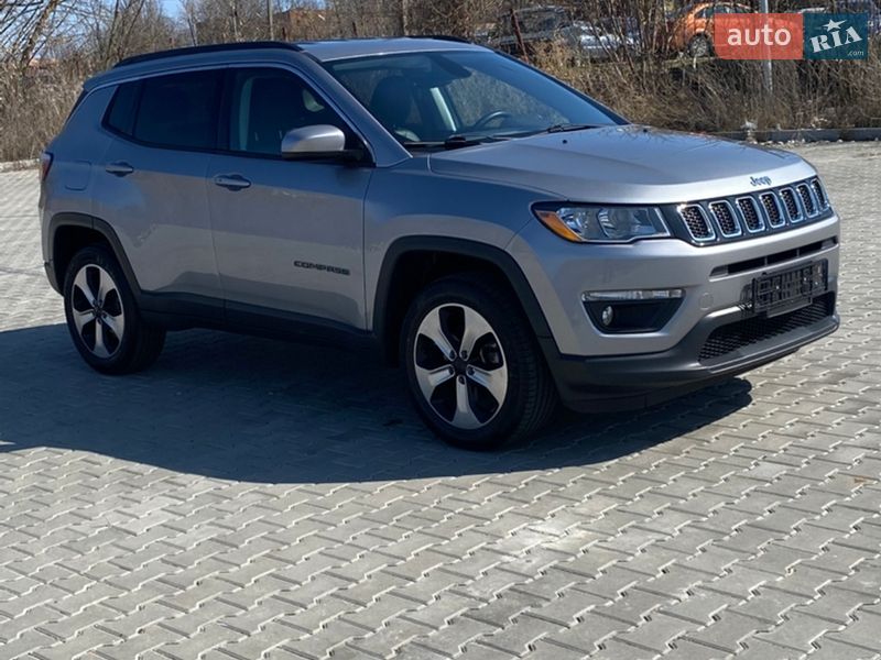 Внедорожник / Кроссовер Jeep Compass 2017 в Полтаве