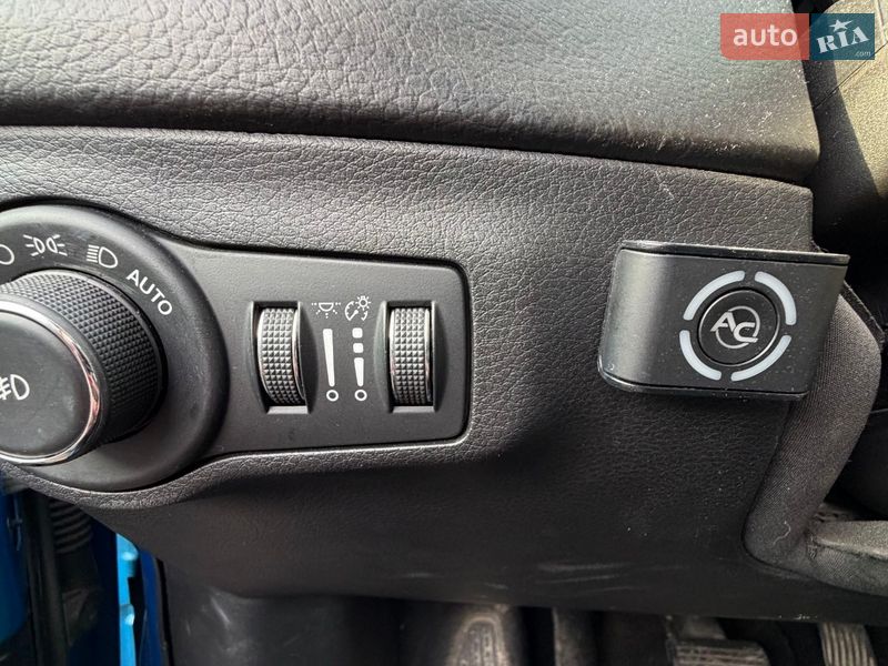 Внедорожник / Кроссовер Jeep Compass 2017 в Львове