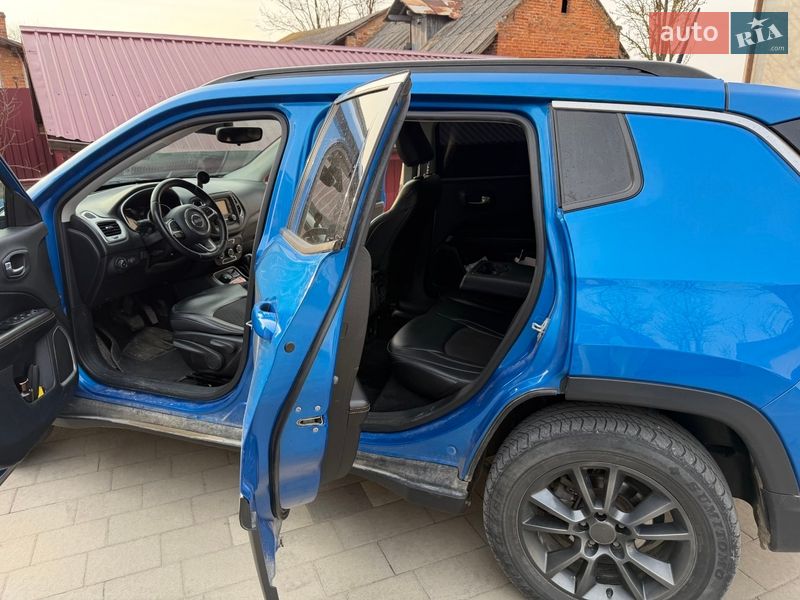 Внедорожник / Кроссовер Jeep Compass 2017 в Львове