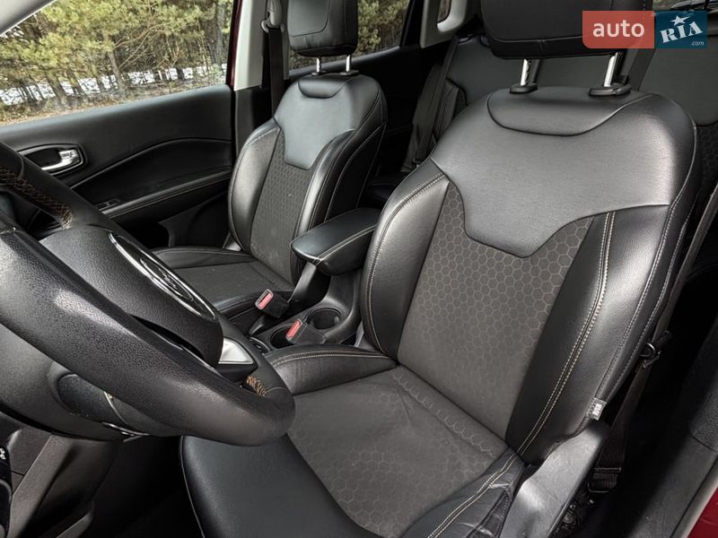 Внедорожник / Кроссовер Jeep Compass 2020 в Белогородке