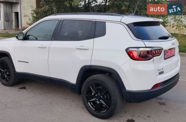 Внедорожник / Кроссовер Jeep Compass 2022 в Ровно