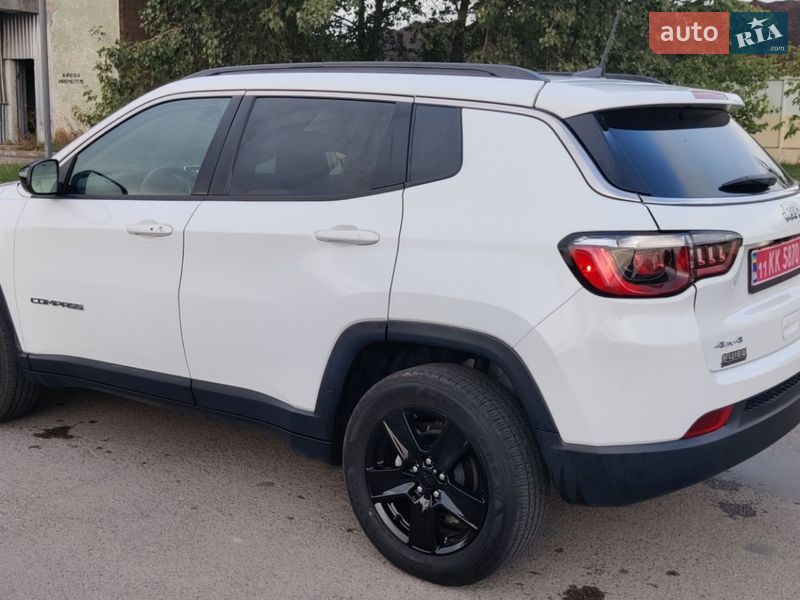Внедорожник / Кроссовер Jeep Compass 2022 в Ровно