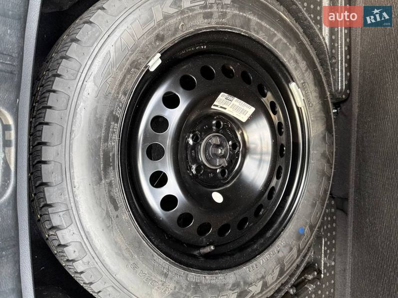 Внедорожник / Кроссовер Jeep Compass 2023 в Ровно