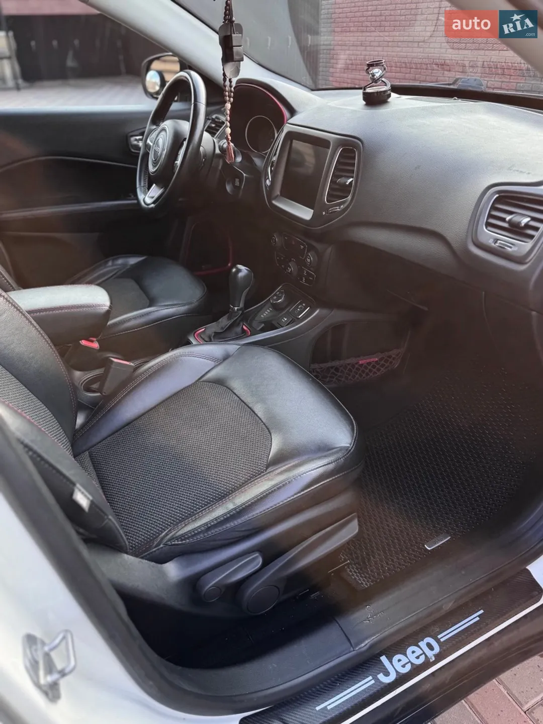 2018 Jeep Compass - мініатюра 10