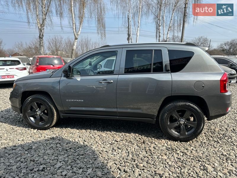 Позашляховик / Кросовер Jeep Compass 2011 в Смілі