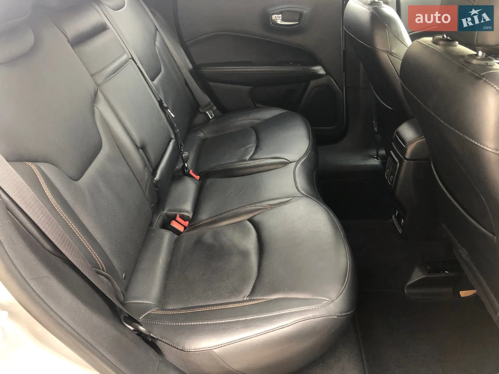 2020 Jeep Compass - мініатюра 17