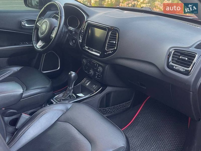 Внедорожник / Кроссовер Jeep Compass 2018 в Львове