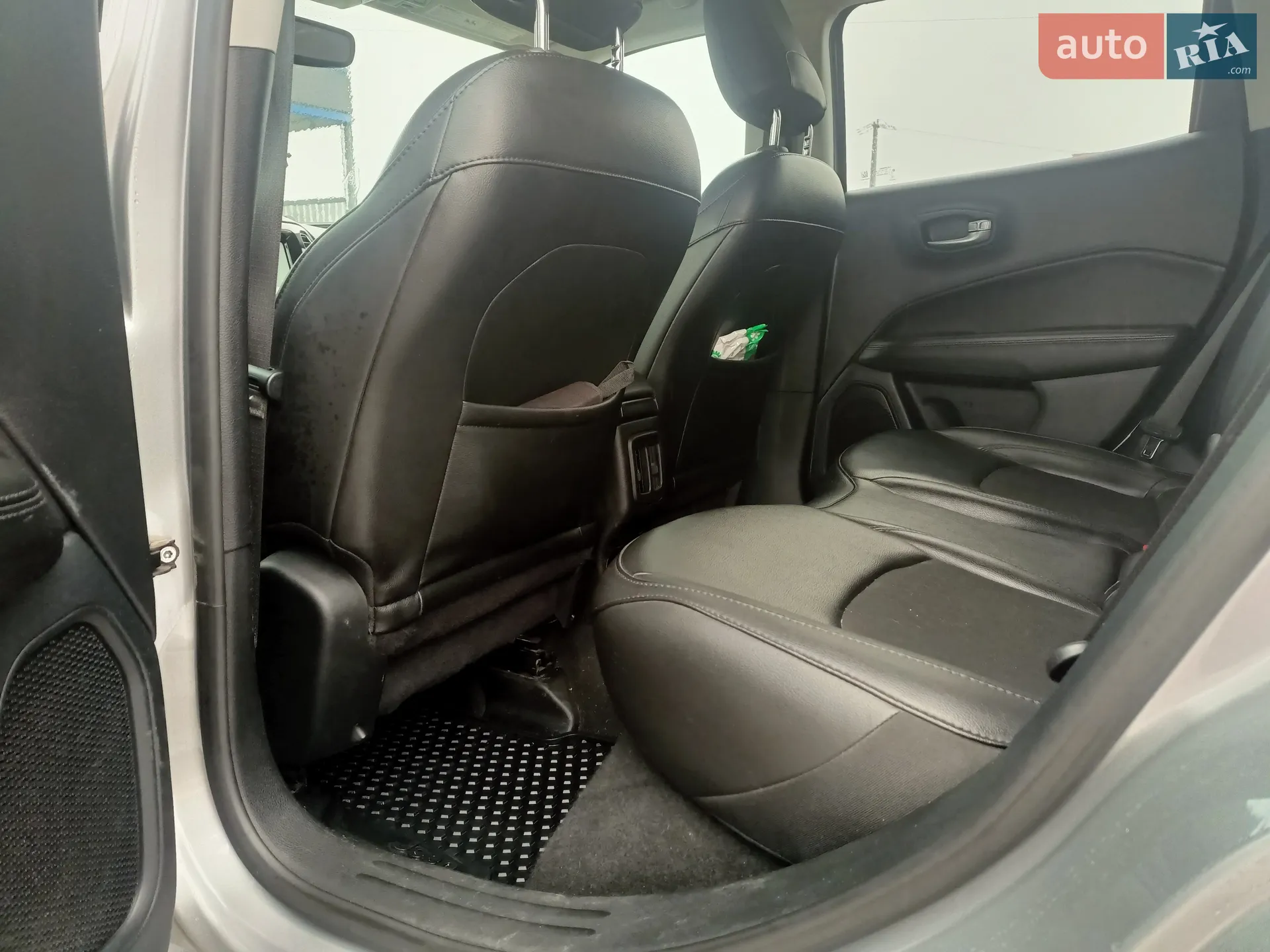 2019 Jeep Compass - мініатюра 12