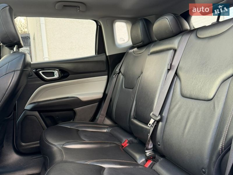 Внедорожник / Кроссовер Jeep Compass 2022 в Березане