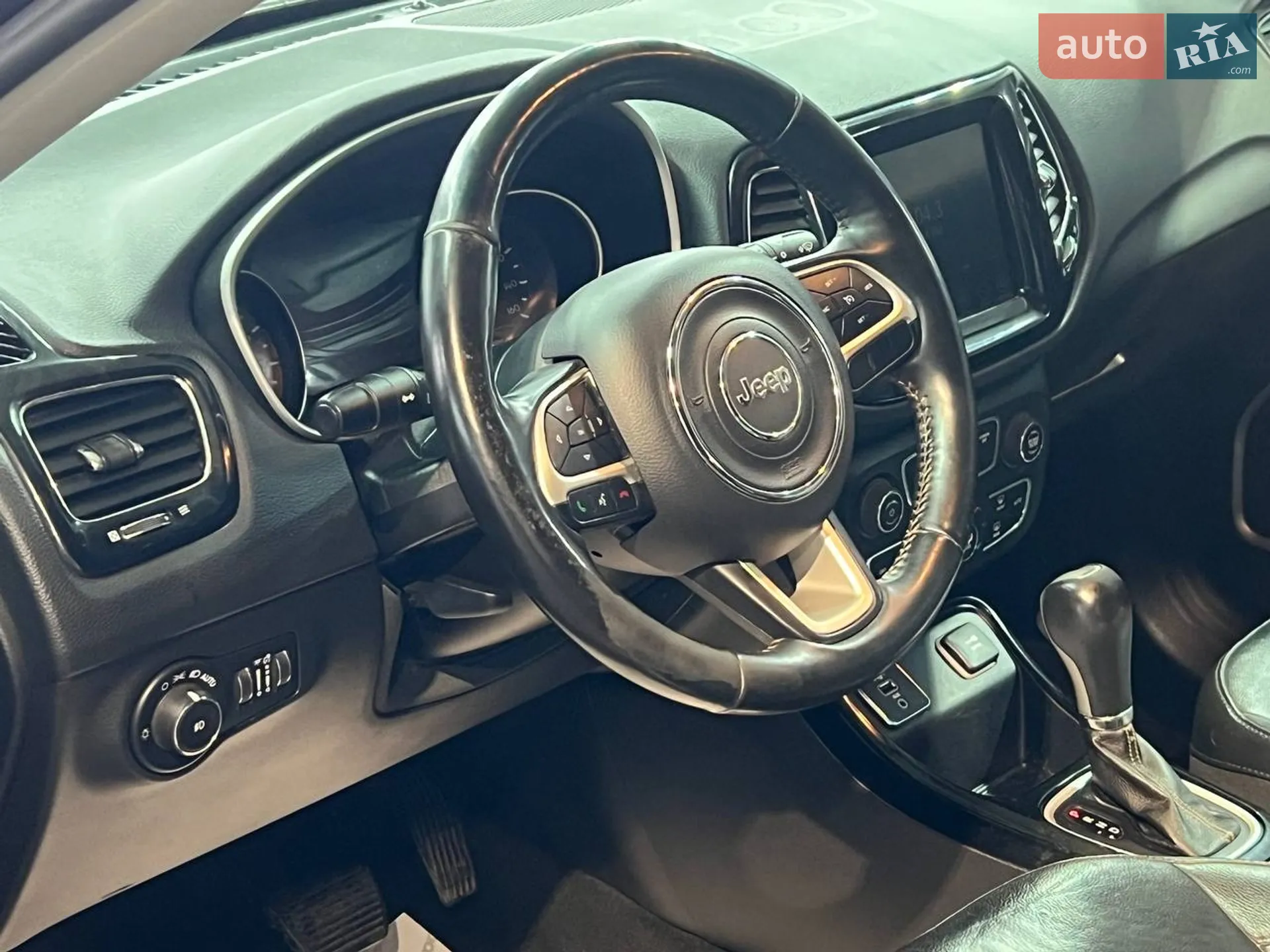 2019 Jeep Compass - мініатюра 9