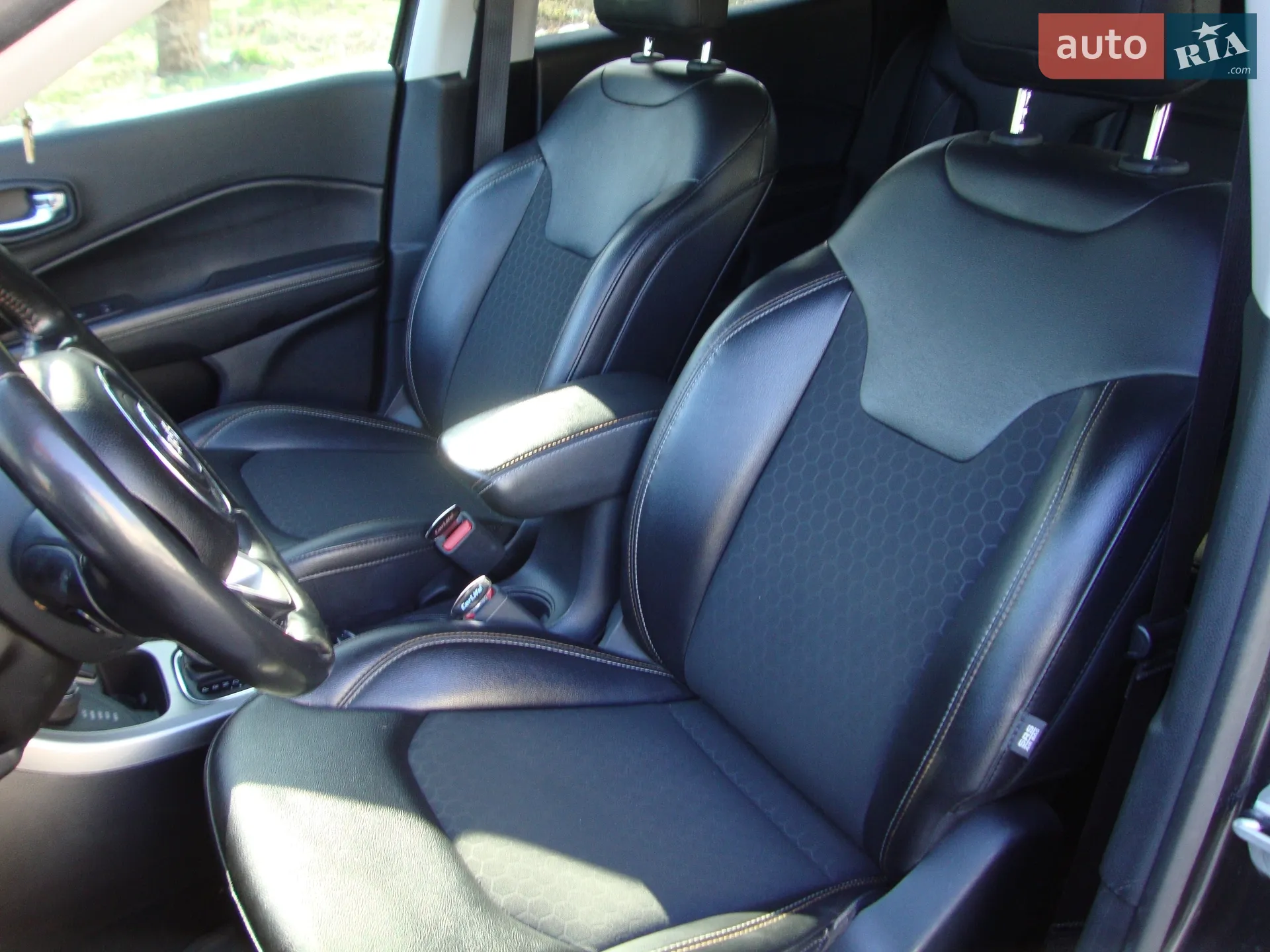2019 Jeep Compass - мініатюра 14
