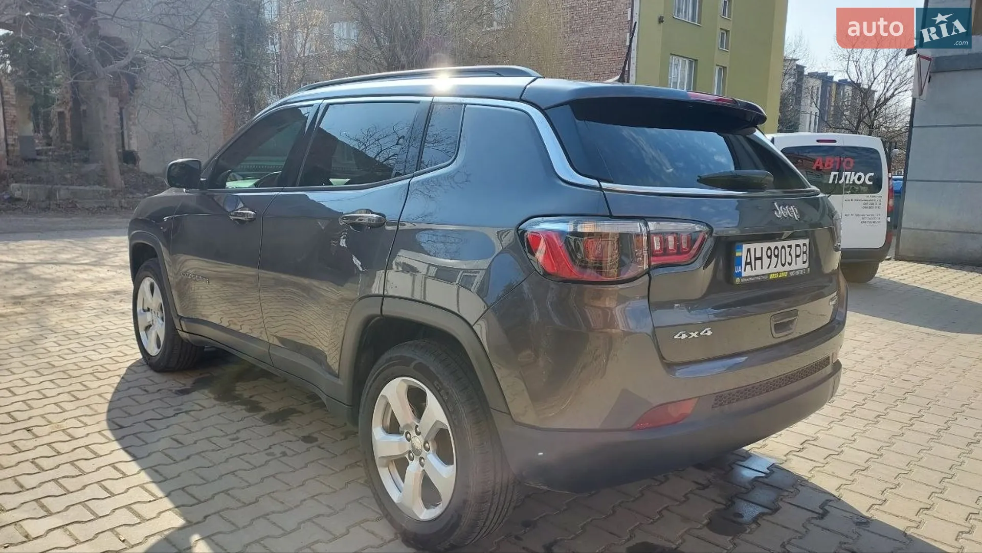 2021 Jeep Compass - мініатюра 8