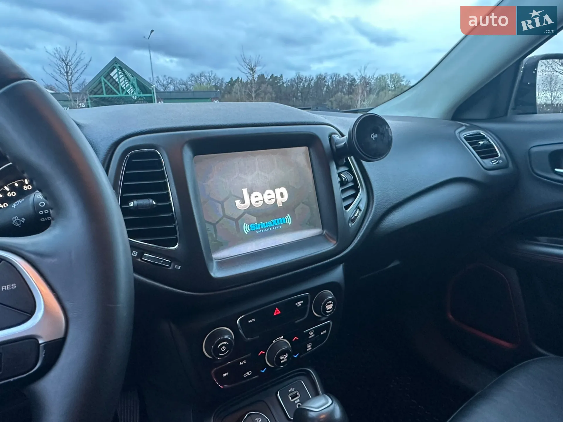 2017 Jeep Compass - мініатюра 10