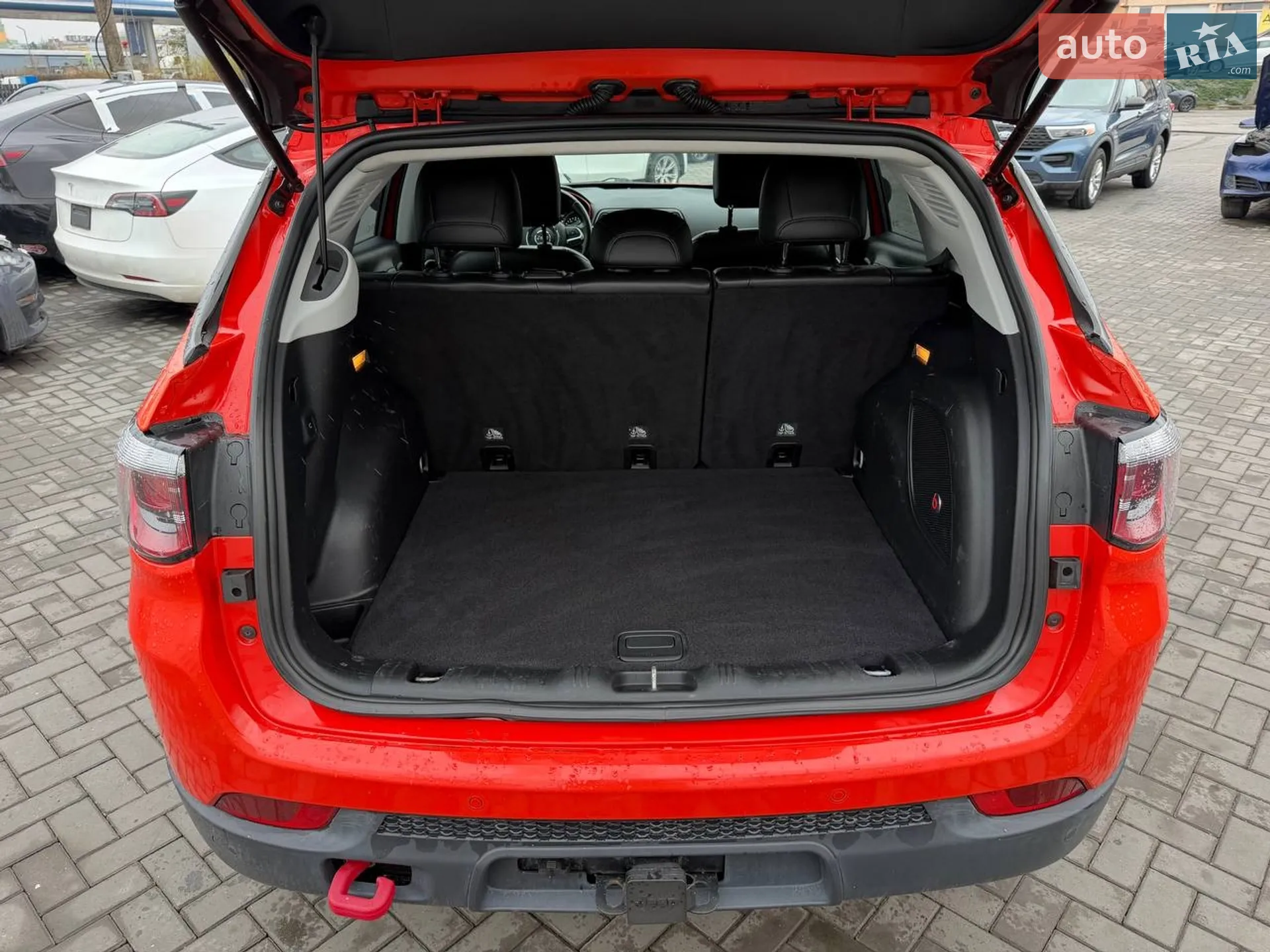 2019 Jeep Compass - мініатюра 2