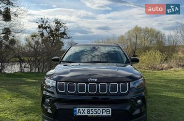 Внедорожник / Кроссовер Jeep Compass 2021 в Змиеве