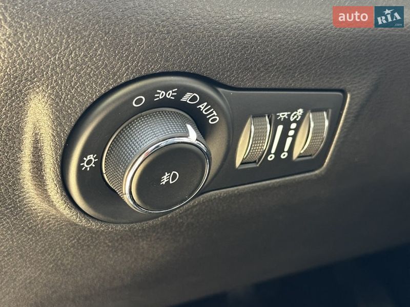 Внедорожник / Кроссовер Jeep Compass 2023 в Белогородке фото 16 Внедорожник / Кроссовер Jeep Compass 2023 в Белогородке