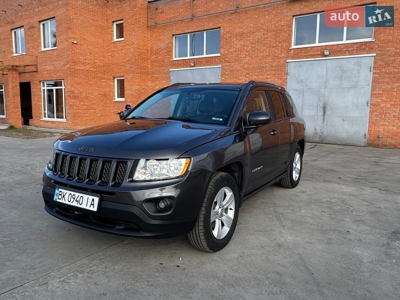 Внедорожник / Кроссовер Jeep Compass 2013 в Дубровице фото Внедорожник / Кроссовер Jeep Compass 2013 в Дубровице