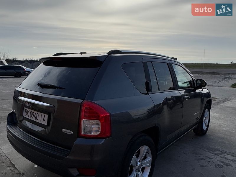 Внедорожник / Кроссовер Jeep Compass 2013 в Дубровице фото 13 Внедорожник / Кроссовер Jeep Compass 2013 в Дубровице