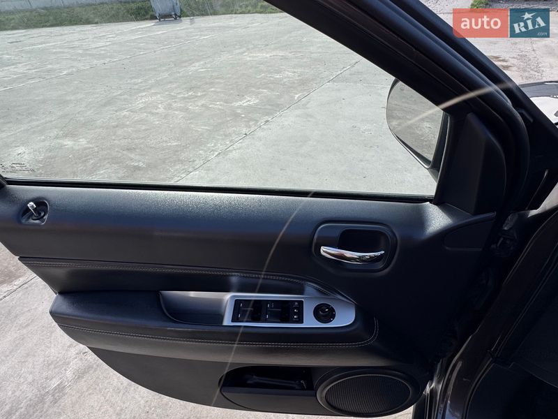 Внедорожник / Кроссовер Jeep Compass 2013 в Дубровице фото 37 Внедорожник / Кроссовер Jeep Compass 2013 в Дубровице