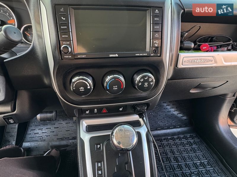 Внедорожник / Кроссовер Jeep Compass 2013 в Дубровице фото 42 Внедорожник / Кроссовер Jeep Compass 2013 в Дубровице