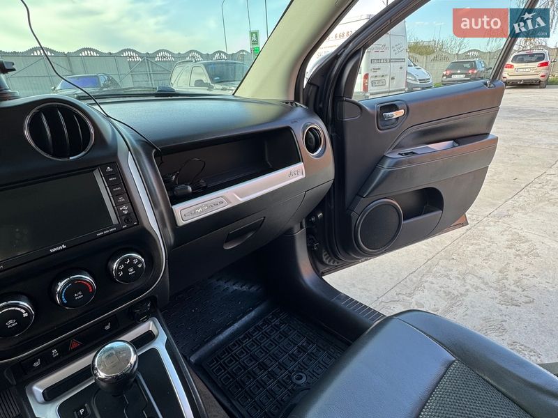 Внедорожник / Кроссовер Jeep Compass 2013 в Дубровице фото 45 Внедорожник / Кроссовер Jeep Compass 2013 в Дубровице
