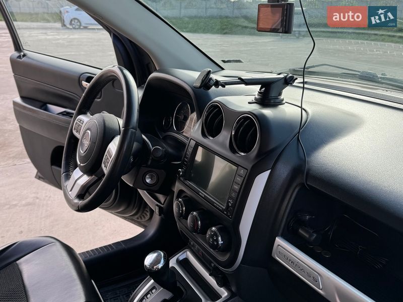 Внедорожник / Кроссовер Jeep Compass 2013 в Дубровице фото 53 Внедорожник / Кроссовер Jeep Compass 2013 в Дубровице