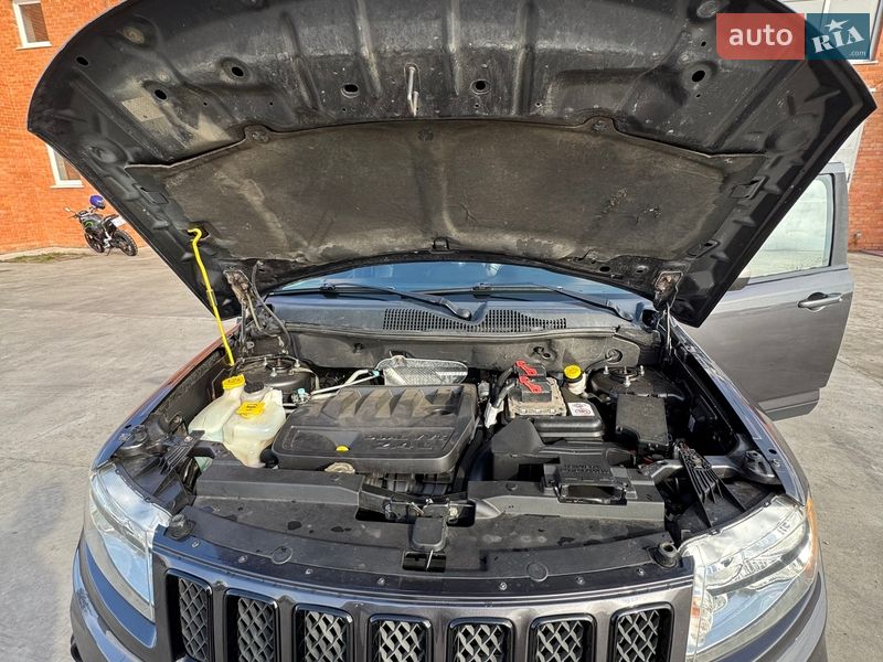 Внедорожник / Кроссовер Jeep Compass 2013 в Дубровице фото 61 Внедорожник / Кроссовер Jeep Compass 2013 в Дубровице