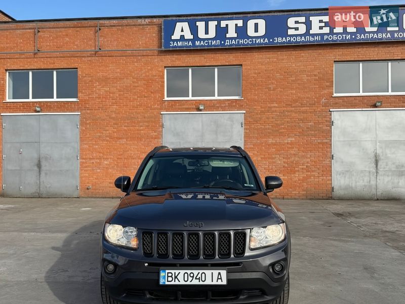 Внедорожник / Кроссовер Jeep Compass 2013 в Дубровице фото 2 Внедорожник / Кроссовер Jeep Compass 2013 в Дубровице