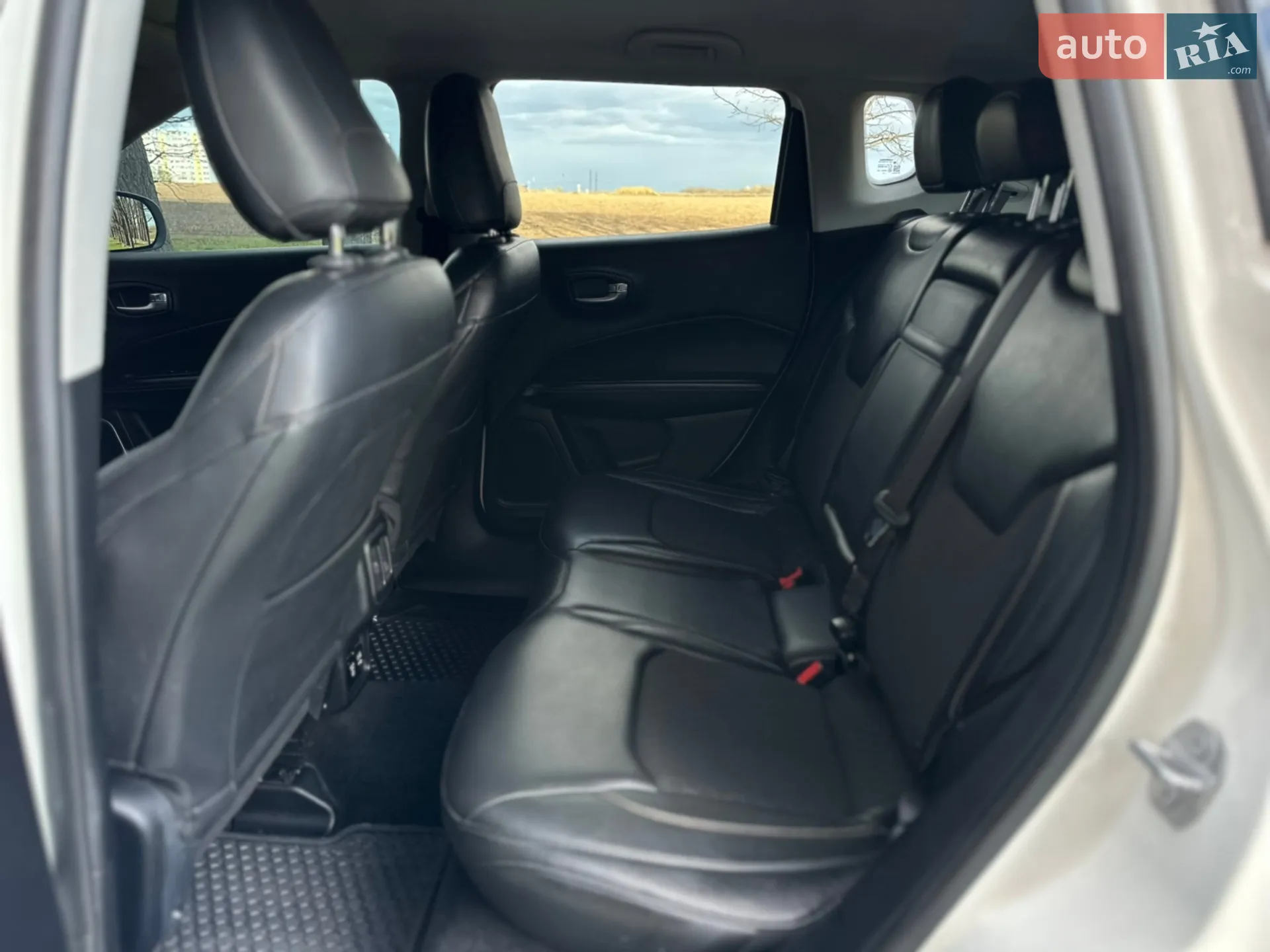 2018 Jeep Compass - мініатюра 13