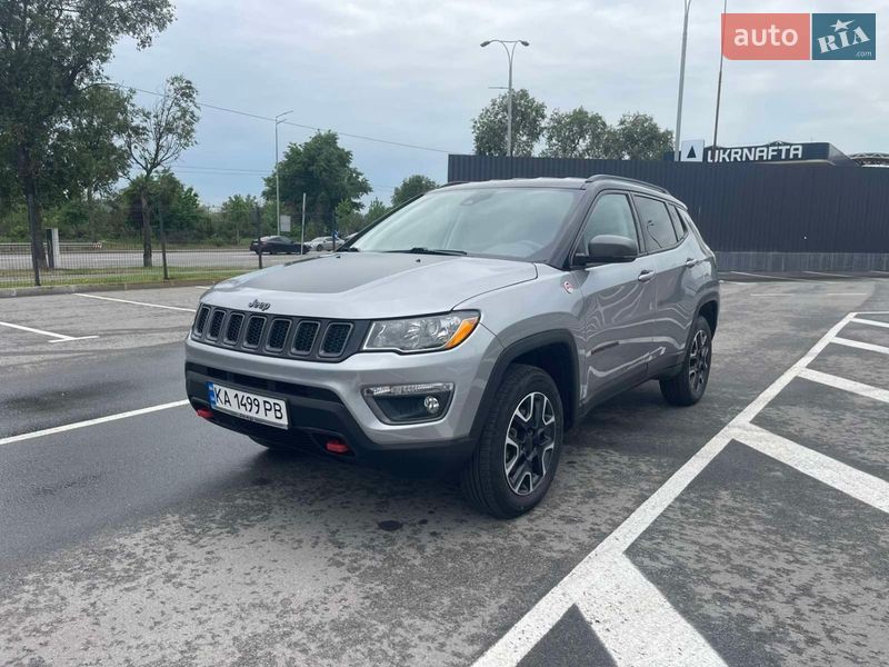 Внедорожник / Кроссовер Jeep Compass 2021 в Киеве