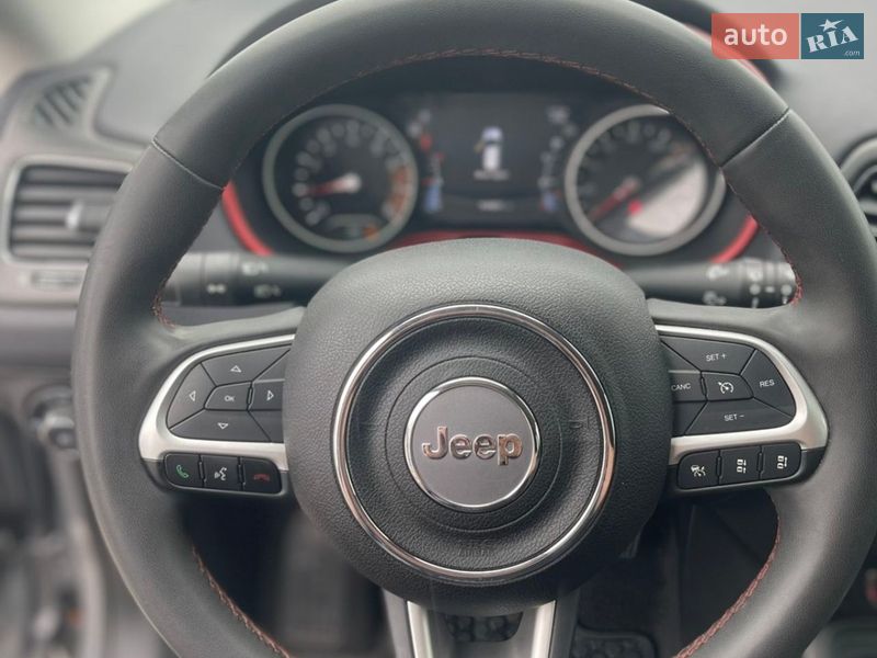 Внедорожник / Кроссовер Jeep Compass 2021 в Киеве