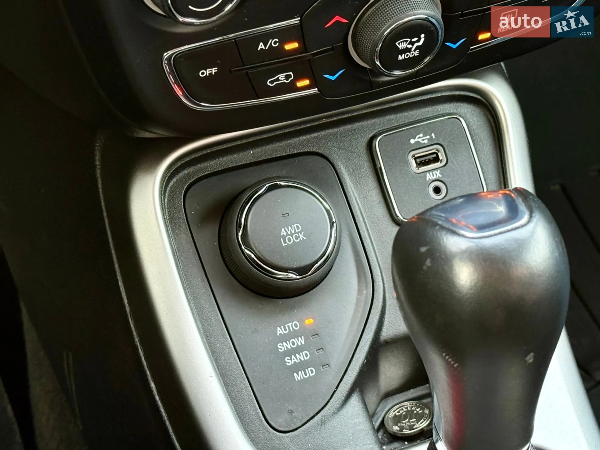 2020 Jeep Compass - мініатюра 8