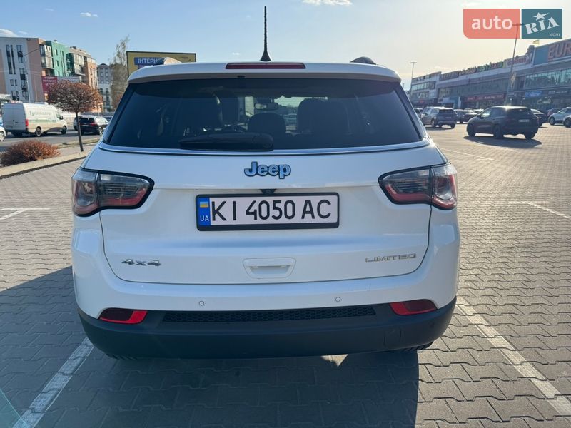 Внедорожник / Кроссовер Jeep Compass 2017 в Софиевской Борщаговке