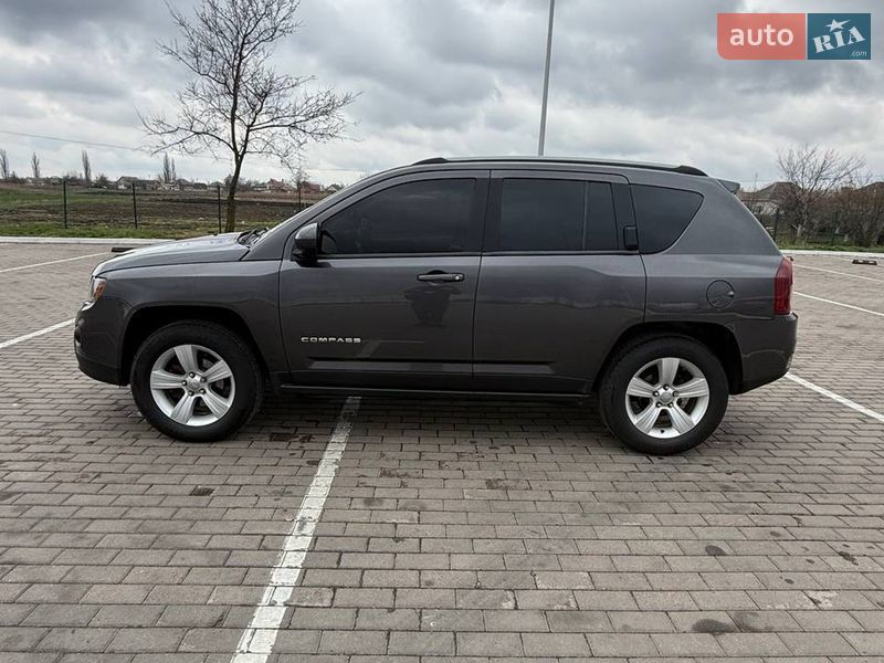 Позашляховик / Кросовер Jeep Compass 2016 в Києві фото 4 Позашляховик / Кросовер Jeep Compass 2016 в Києві
