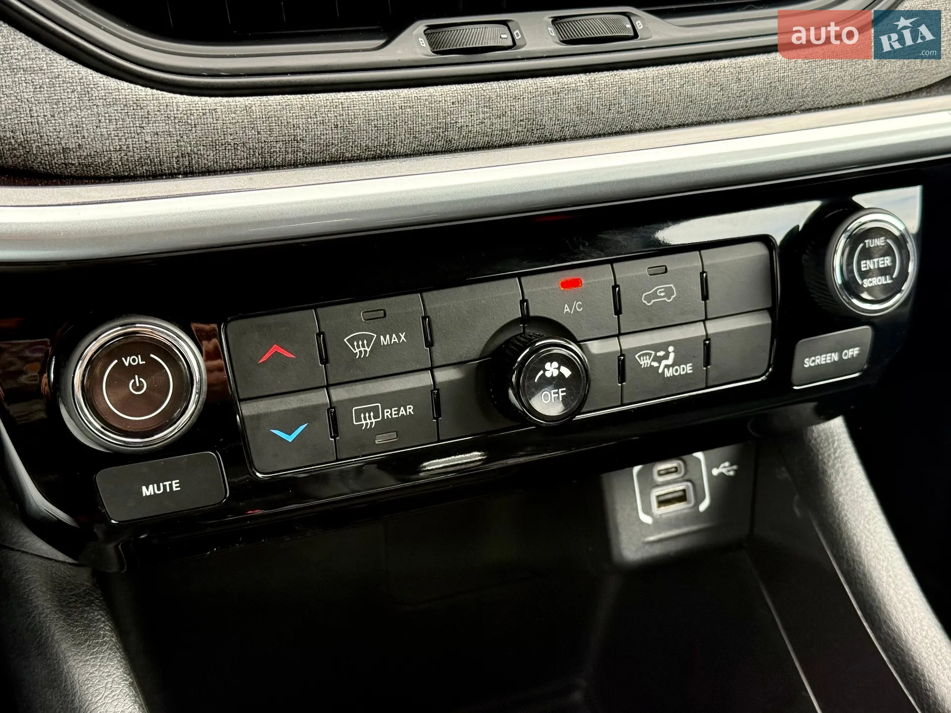 2022 Jeep Compass - мініатюра 18