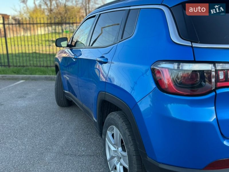 Позашляховик / Кросовер Jeep Compass 2022 в Дніпрі