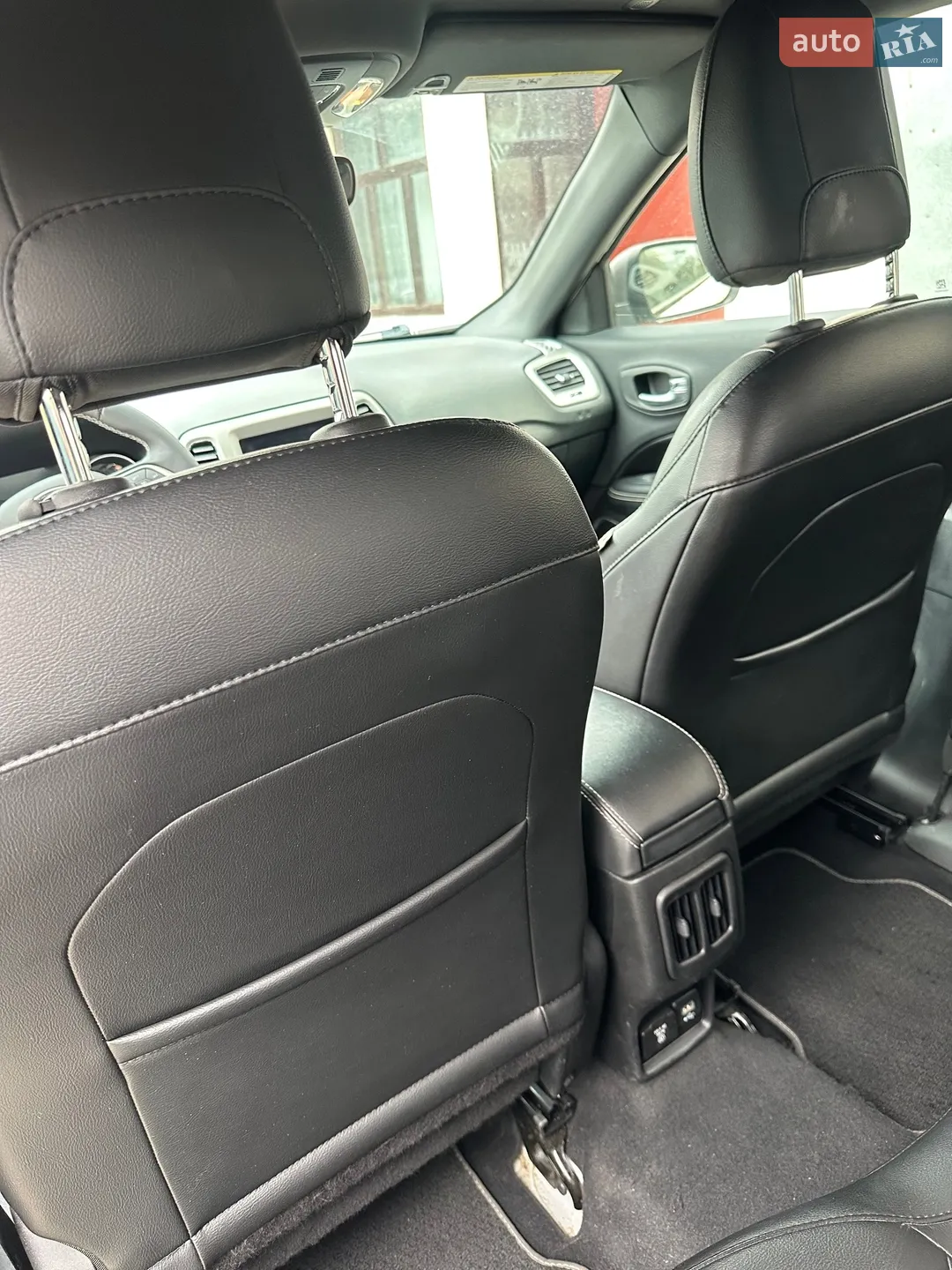2020 Jeep Compass - мініатюра 13