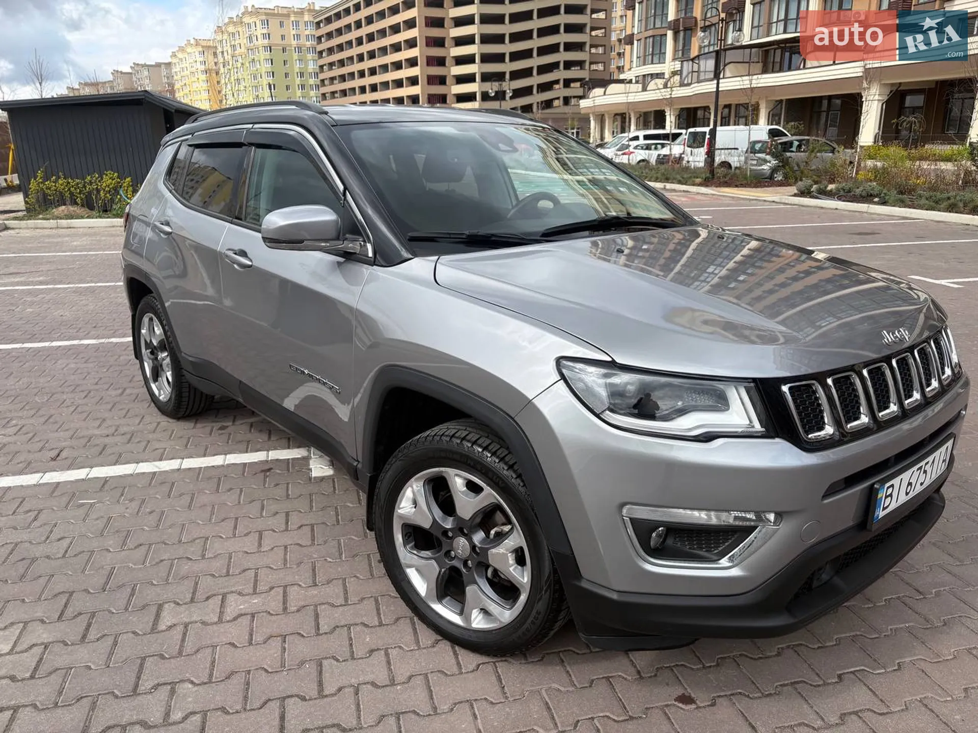 2020 Jeep Compass - фото 1