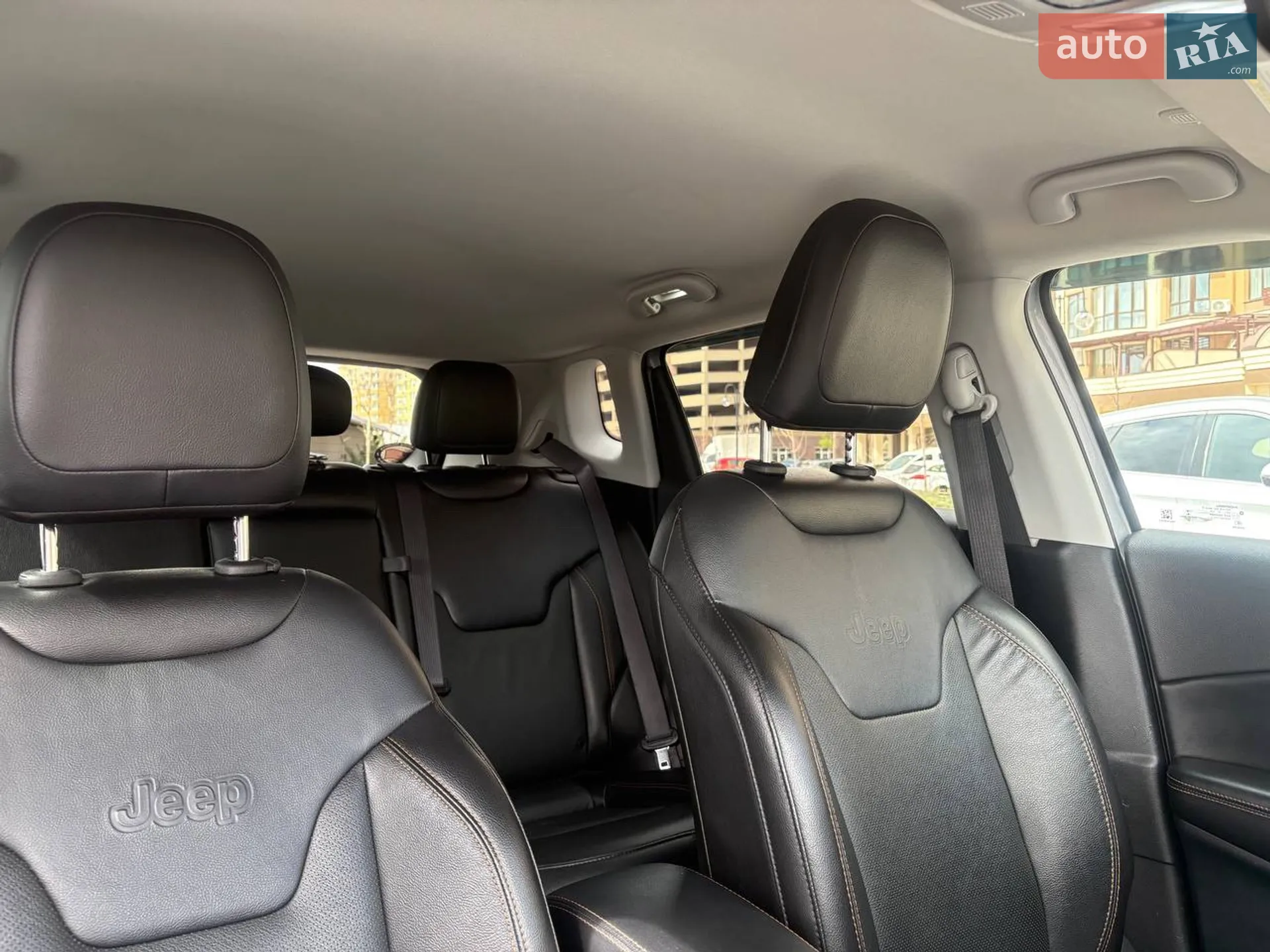 2020 Jeep Compass - мініатюра 27