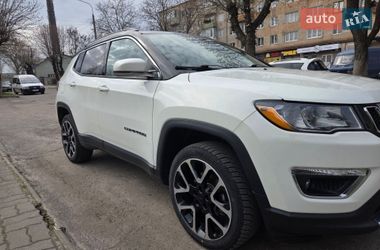 Позашляховик / Кросовер Jeep Compass 2017 в Здолбуніві