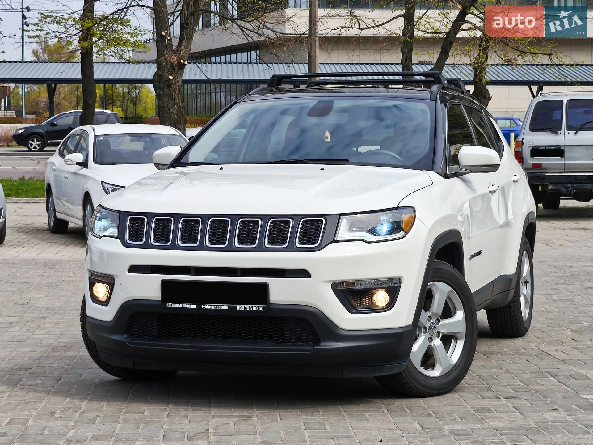 2018 Jeep Compass - мініатюра 2
