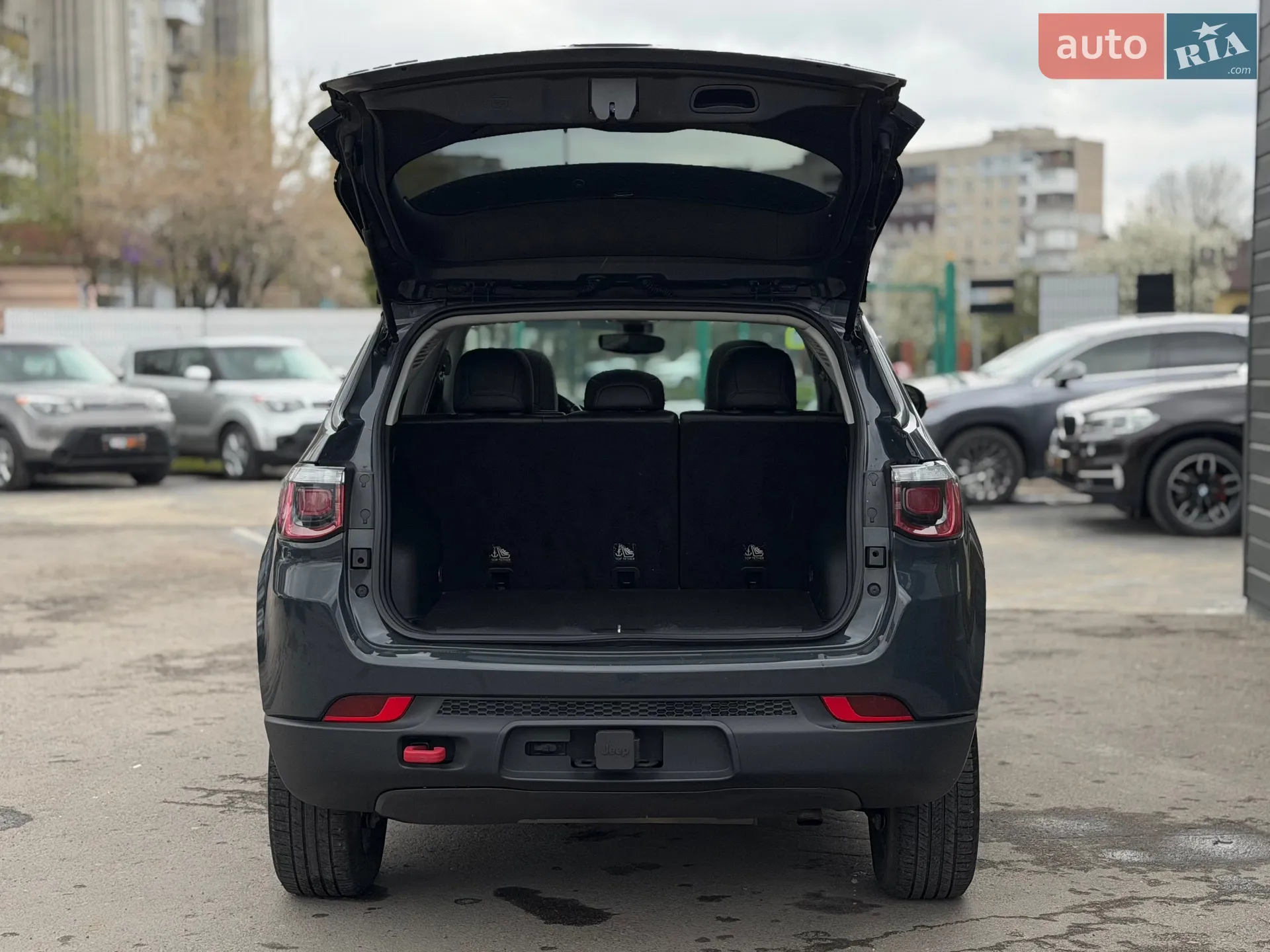 2018 Jeep Compass - мініатюра 16